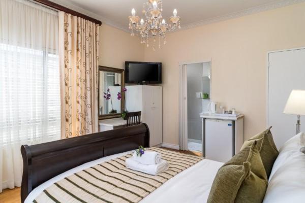 Auriols Guest House Parow Kültér fotó